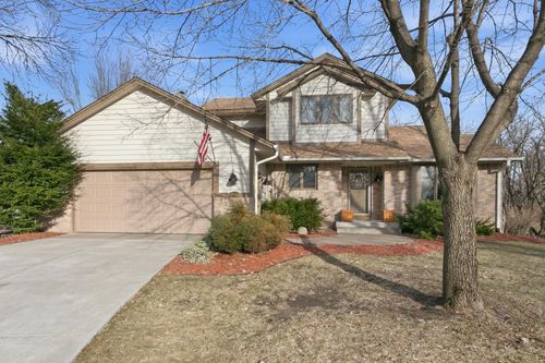 14765 38th Ave N, Plymouth, MN, 55446-3342 | Card Image