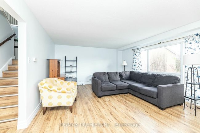 43 - 21a Thistle Down Blvd, Condo with 3 bedrooms, 3 bathrooms and 1 parking in Toronto ON | Image 14