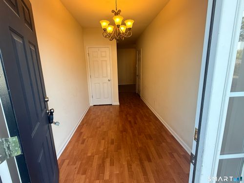 31-31 Nolan Cir, Manchester, CT, 06042-1776 | Card Image