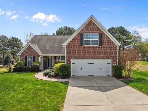 206 Carson Woods Dr, Burlington, NC, 27215-9399 | Card Image