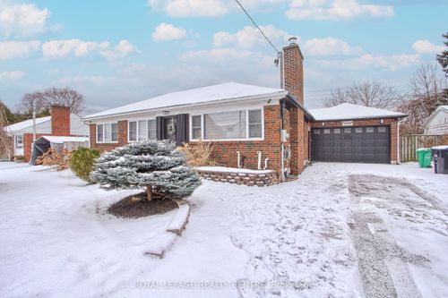 lower-2552 Whaley Dr, Mississauga, ON, L5B1X2 | Card Image
