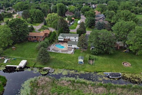 10873 69th Ave N, Maple Grove, MN, 55369-5520 | Card Image