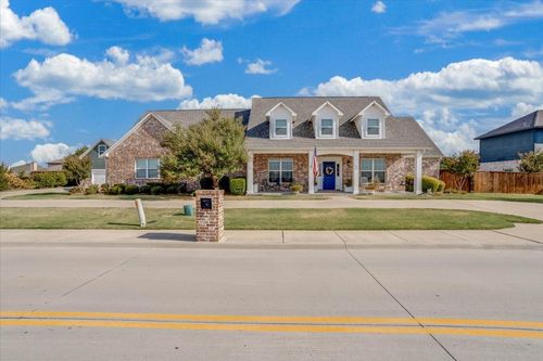 949 W Sunset Blvd, Celina, TX, 75009-0019 | Card Image
