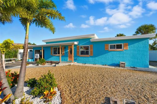 450 81st Ave, ST PETE BEACH, FL, 33706-1613 | Card Image