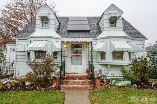 4 Homestead Ave, Avenel, NJ, 07001-1811 | Card Image