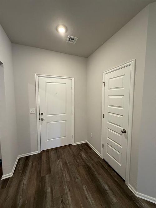 4109 Reese Dr, Mustang, OK, 73064-5023 | Card Image