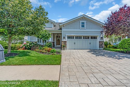 16 Haskell Way, Oceanport, NJ, 07757-1193 | Card Image