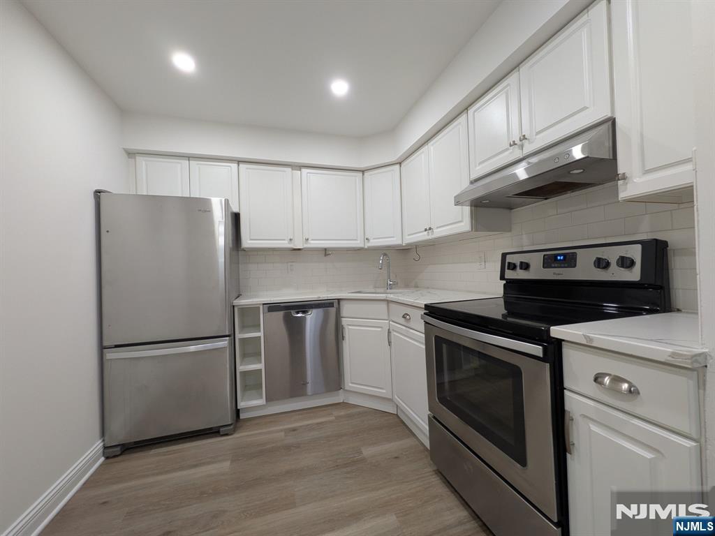Residential Lease in Palisades Park 3