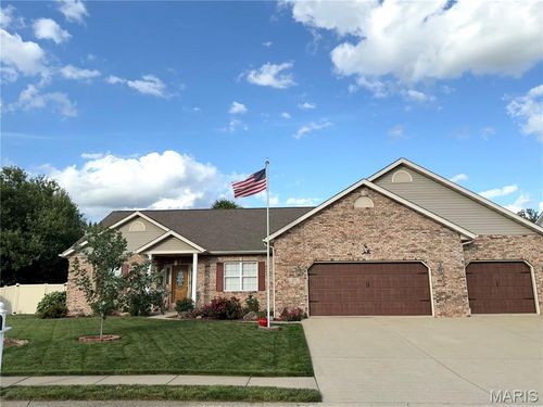 1210 Hamlin Ct, O Fallon, IL, 62269-3557 | Card Image
