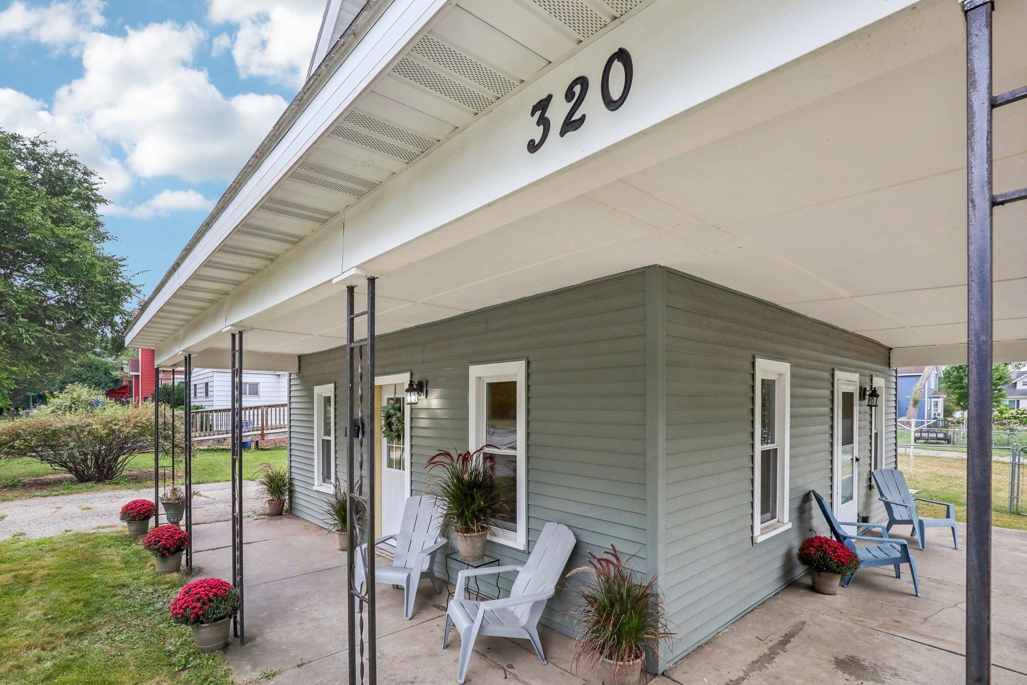 Marion St, Portage, WI 53901