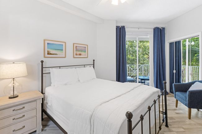 Bedroom with En-suite | Image 28
