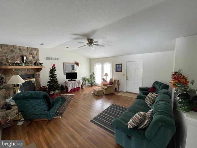4645 Lower Knobley Rd, House other with 4 bedrooms, 4 bathrooms and null parking in MAYSVILLE WV | Image 20
