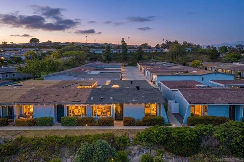 unit-42-3839 Vista Campana S, Oceanside, CA, 92057-8144 | Card Image