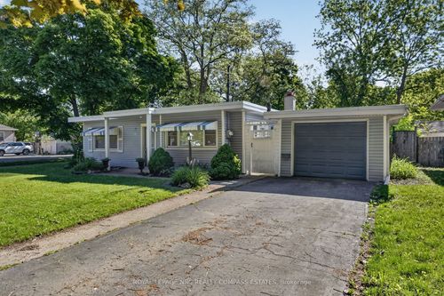 32 Ghent St, Saint Catharines, ON, L2N2C6 | Card Image