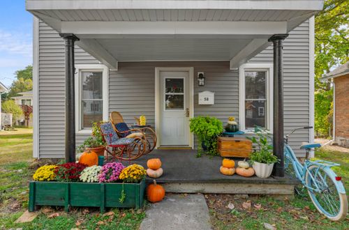 58 Howder St, Hillsdale, MI, 49242-1336 | Card Image