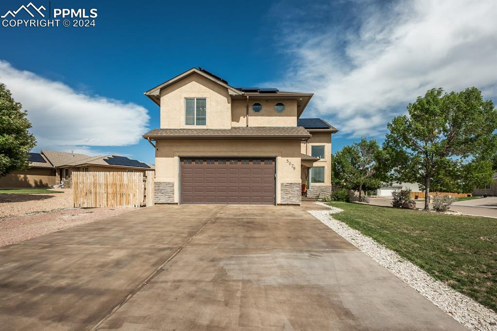 Hummingbird Ct, Pueblo, CO 81008