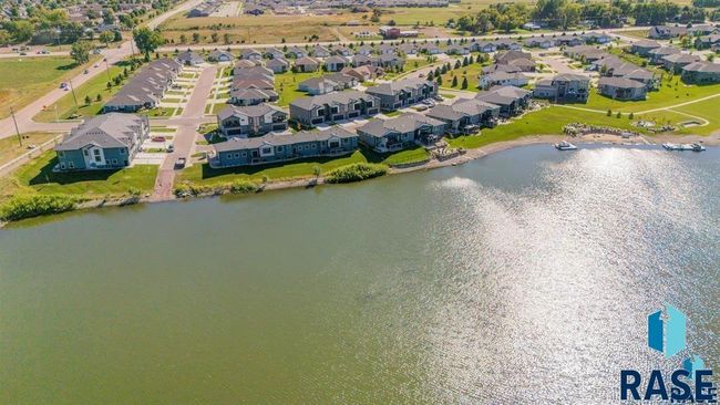 8617 W Shoreline Pl, Townhouse with 3 bedrooms, 3 bathrooms and null parking in Sioux Falls SD | Image 26