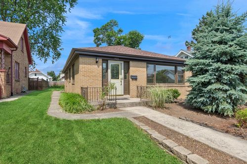 1524 Arthur Avenue, RACINE, WI, 53405 | Card Image