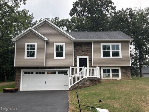 4115 Percy Ave, CHAMBERSBURG, PA, 17202-9128 | Card Image