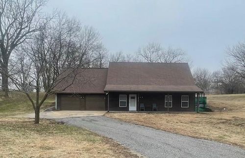 3018 S 24th St, Saint Joseph, MO, 64503-3241 | Card Image