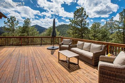 331 Copper Mountain Drive, House other with 3 bedrooms, 1 bathrooms and 1 parking in Cripple Creek CO | Image 3