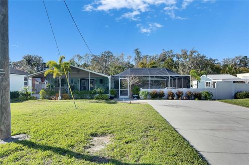 8611 Parkway Circle, RIVERVIEW, FL, 33569 | Card Image