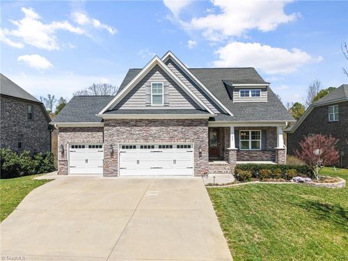 633 Ryder Cup Ln, Clemmons, NC, 27012-9870 | Card Image