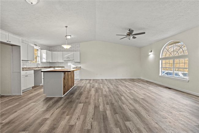 Open floor plan | Image 4