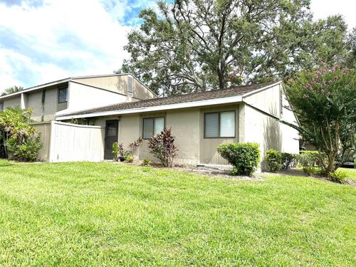 8002-8002 Hibiscus Dr, TEMPLE TERRACE, FL, 33637-6568 | Card Image