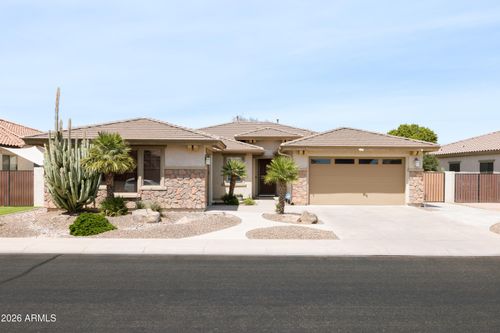 372 W Aster Dr, Chandler, AZ, 85248-3947 | Card Image