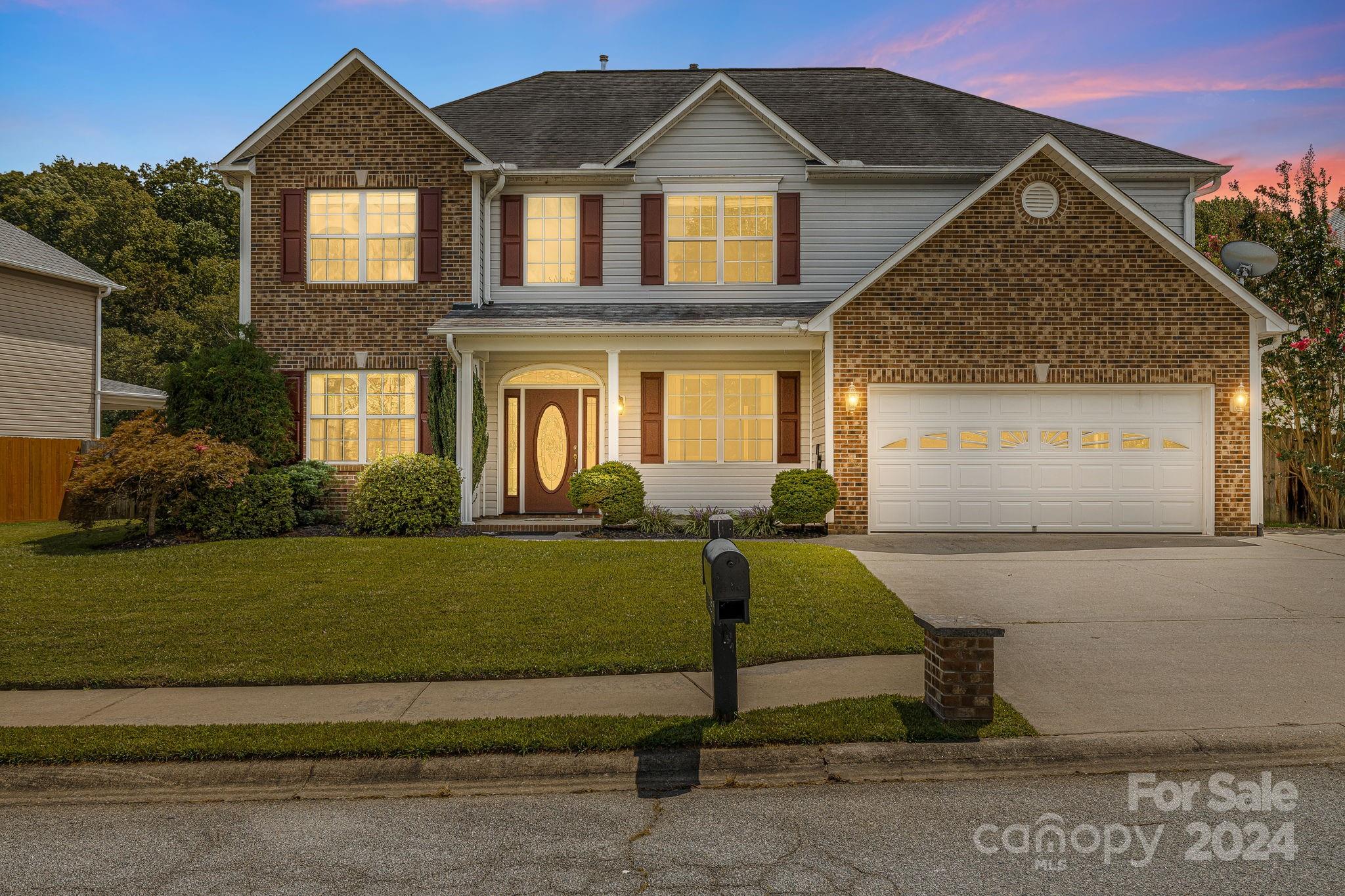 Wildbriar Rd, Fletcher, NC 28732