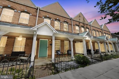 616 Parkside Pl Ne, WASHINGTON, DC, 20019-1874 | Card Image
