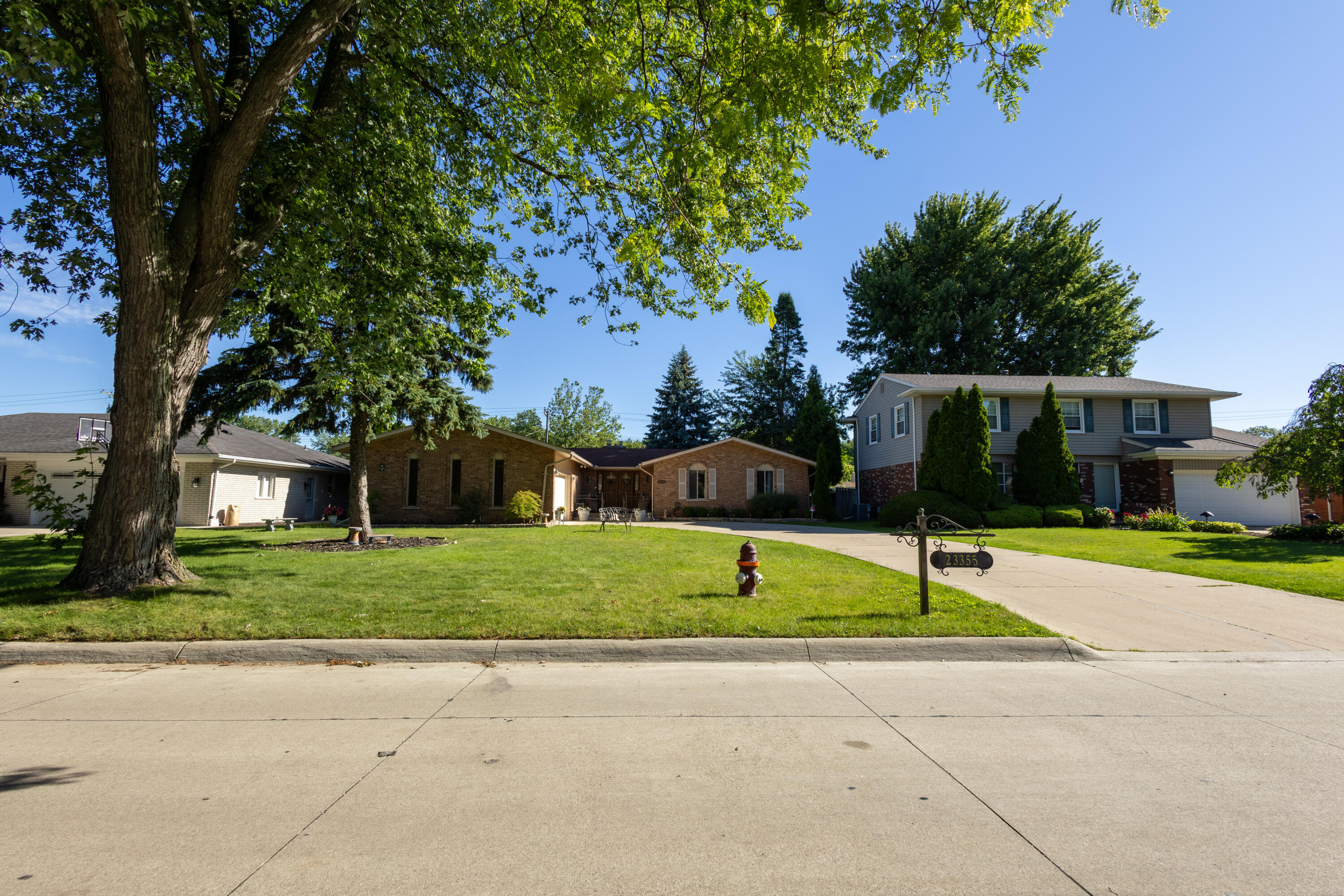 Residential in Saint Clair Shores 5