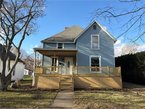 712 E Washington St, Hoopeston, IL, 60942-1662 | Card Image