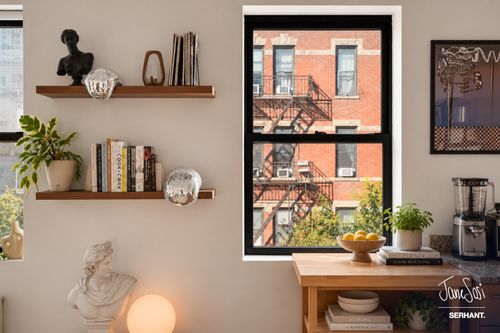 3-86 Green St, Brooklyn, NY, 11222-6530 | Card Image