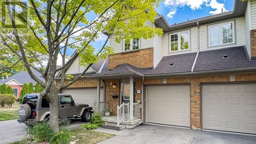 65-100 Beddoe Dr, Hamilton, ON, L8P4Z2 | Card Image