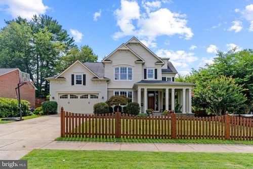 6108 Landon Ln, BETHESDA, MD, 20817-6658 | Card Image