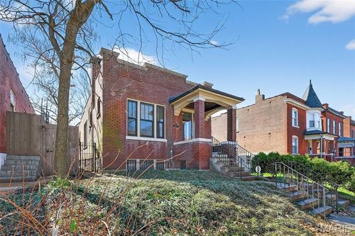 3820 Mcdonald Avenue, St Louis, MO, 63116 | Card Image