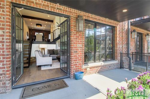 456 Perth St, Savannah, GA, 31405 | Card Image
