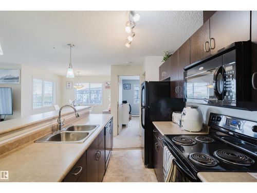 302-1188 Hyndman Rd Nw, Edmonton, AB, T5A0E9 | Card Image
