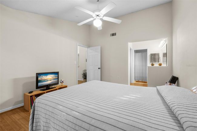 APT-77 - 10000 Sw 52 Nd Ave, Condo with 3 bedrooms, 2 bathrooms and null parking in GAINESVILLE FL | Image 18