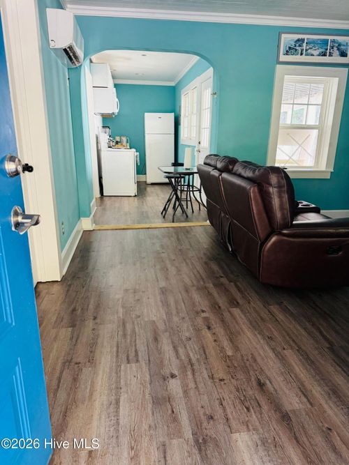 4324 Nc Highway 53 E, Burgaw, NC, 28425-3504 | Card Image