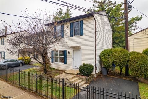 104-71 16th Ave, Newark, NJ, 07103-2323 | Card Image