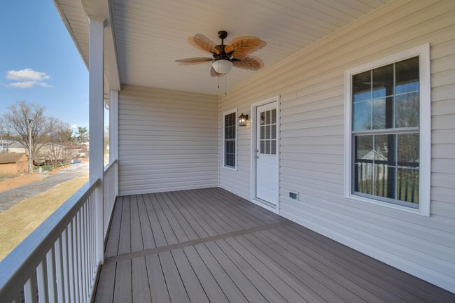 52 Fossil Dr, House attached with 2 bedrooms, 2 bathrooms and null parking in STUARTS DRAFT VA | Image 22