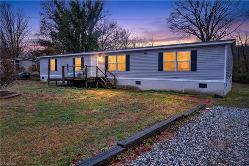 4243 Dawnwood Dr, Trinity, NC, 27370-7615 | Card Image