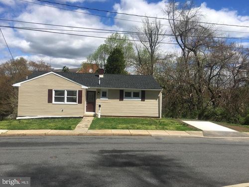 68 Ray St, NEWARK, DE, 19711-7006 | Card Image