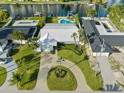 436 Tamarind Dr, House other with 3 bedrooms, 2 bathrooms and null parking in Hallandale Beach FL | Image 1