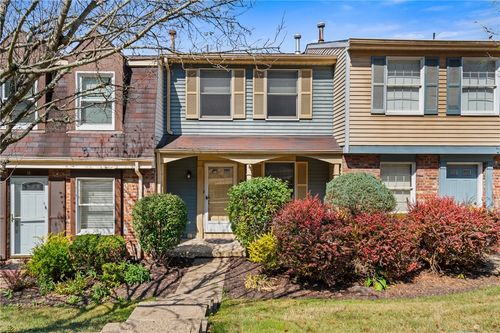 10 Shadow Dr, Pittsburgh, PA, 15227-1047 | Card Image