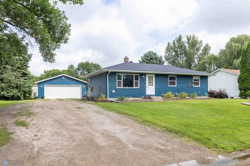 707 9th Ave Se, Barnesville, MN, 56514-3940 | Card Image