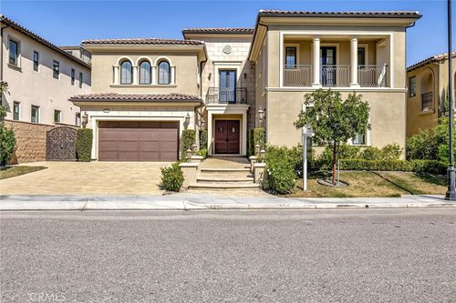 20253 W Windsor Ln, Porter Ranch, CA, 91326-4963 | Card Image